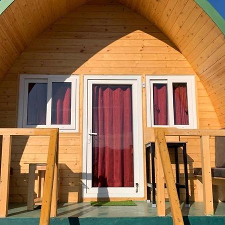 Cozy Capsules - Modern Hut Bed & Breakfast Kukkal Exterior photo